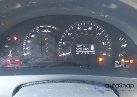 2007 Toyota Camry Hybrid z USA, uszkodzony, nr VIN JTNBB46K173025514